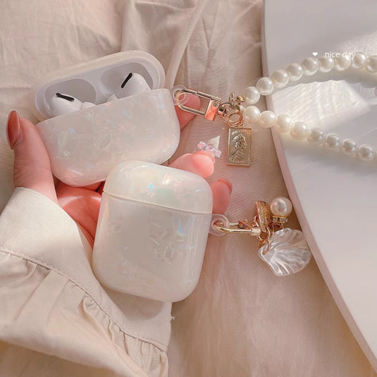 Apple AirPods 4 -  Protective Cover Skin With Pearl Keychain Charging Cover Case - i-Station Mobile Phone & Electronic Device Repair and Accessories