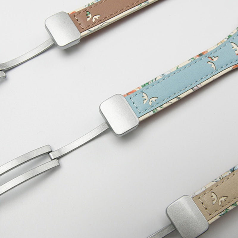 Load image into Gallery viewer, Apple Watch Series 1/2/3/4/5/6/SE/7/8/9/Ultra - Hollowed-out Butterfly Printed Leather Tang Buckle Watch Band - i-Station Mobile Phone & Electronic Device Repair and Accessories