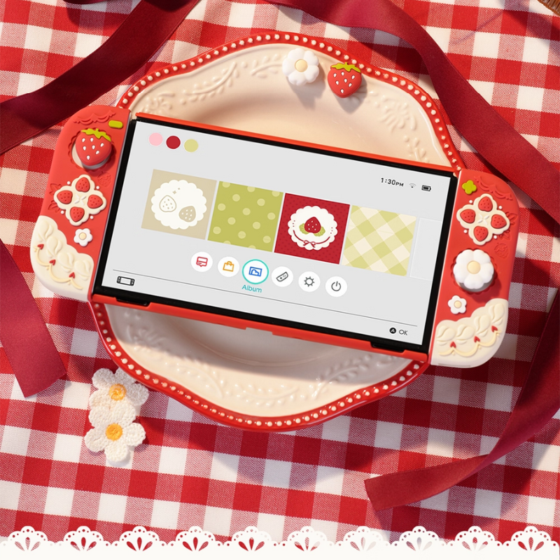 Load image into Gallery viewer, Nintendo Switch /Switch OLED/Switch 2 (2025) - Cute Strawberry Silicone Protective Cover Case