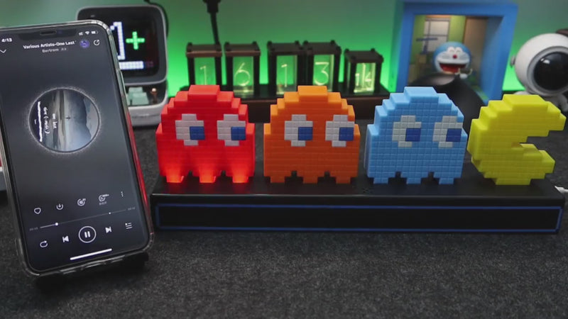 Load and play video in Gallery viewer, Paladone Pac Man and Ghosts Light 3D Pixel Lamp LED Game Icon Night Light Colour Phasing Music Reactive for Bedroom Gaiming Room