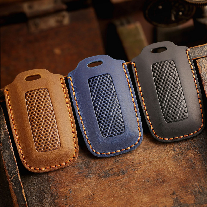 Load image into Gallery viewer, Honda Motorcycle Handcrafted Genuine Leather Car Key Fob Case Cover For PCX 125, PCX 150, PCX 160, ADV 150, ADV160, SH 125i, SH150i, Forza 300, Forza 350
