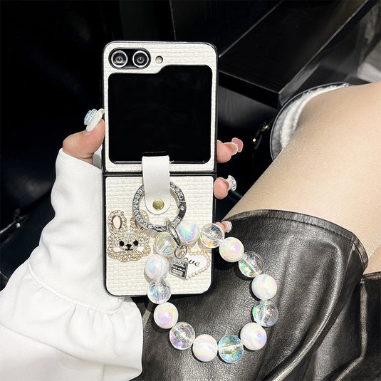 Samsung Galaxy Z Flip 5 (SM-F731) - Fashion Heart-shaped Water Drill Rabbit Knitted Pattern Case with Crystal Beads