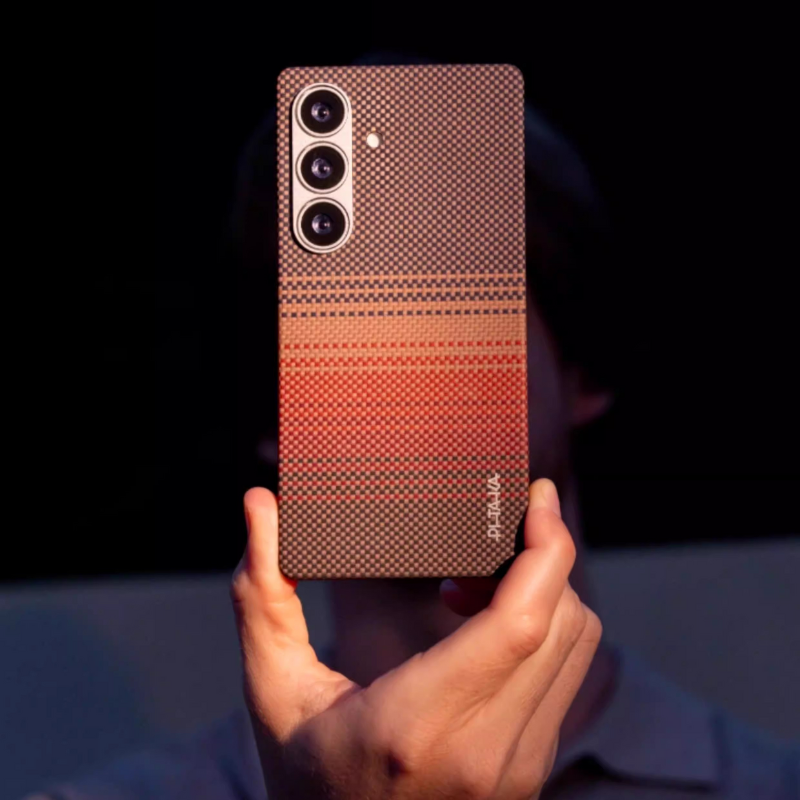 Load image into Gallery viewer, [Magsafe Compatible] Samsung Galaxy Z Fold 7 PITAKA Ultra-Thin Aramid Fiber Kevlar Woven Case
