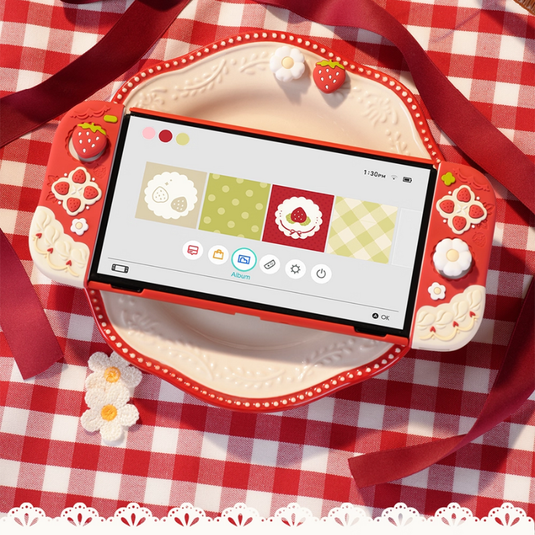 Nintendo Switch /Switch OLED/Switch 2 (2025) - Cute Strawberry Silicone Protective Cover Case