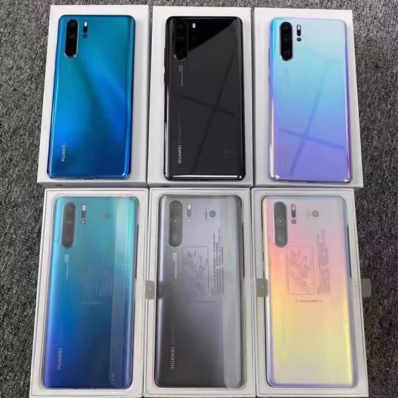 Load image into Gallery viewer, [Near New] Huawei P30 Pro Dual-SIM 8GB RAM + 256GB Unlocked 4G/LTE Smartphone
