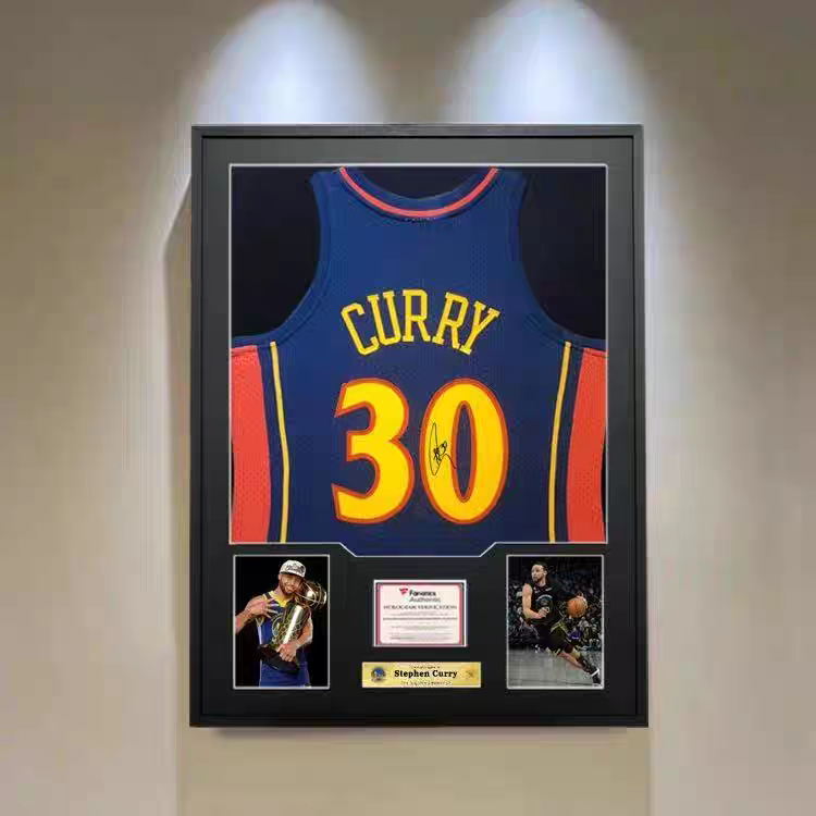Load image into Gallery viewer, Stephen Curry Golden State Warriors Framed Jersey Display (60×80cm) – Facsimile Signature Edition - i-Station Mobile Phone &amp; Electronic Device Repair and Accessories
