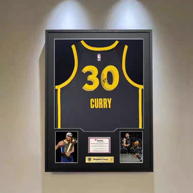 Load image into Gallery viewer, Stephen Curry Golden State Warriors Framed Jersey Display (60×80cm) – Facsimile Signature Edition - i-Station Mobile Phone &amp; Electronic Device Repair and Accessories
