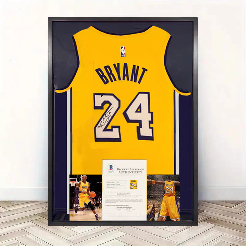 Load image into Gallery viewer, Kobe Bryant Los Angeles Lakers Framed Jersey Display – Facsimile Signature Edition - i-Station Mobile Phone &amp; Electronic Device Repair and Accessories
