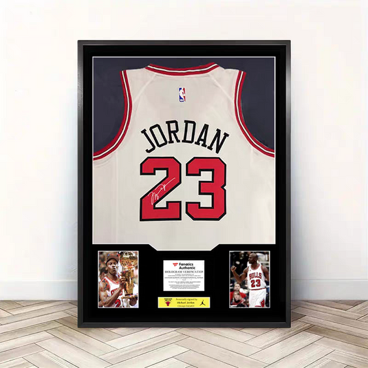 Michael Jordan Chicago Bulls Framed Jersey Display – Facsimile Signature Edition - i-Station Mobile Phone & Electronic Device Repair and Accessories