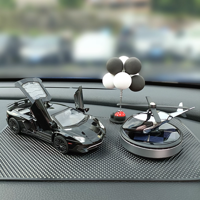 Load image into Gallery viewer, Lamborghini LP750 Car Model Dashboard Ornament
