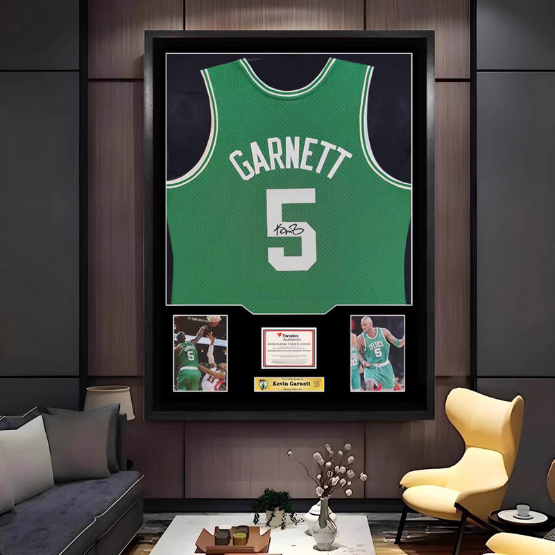 Load image into Gallery viewer, Kevin Garnett Boston Celtics Framed Jersey Display – Facsimile Signature Edition - i-Station Mobile Phone &amp; Electronic Device Repair and Accessories
