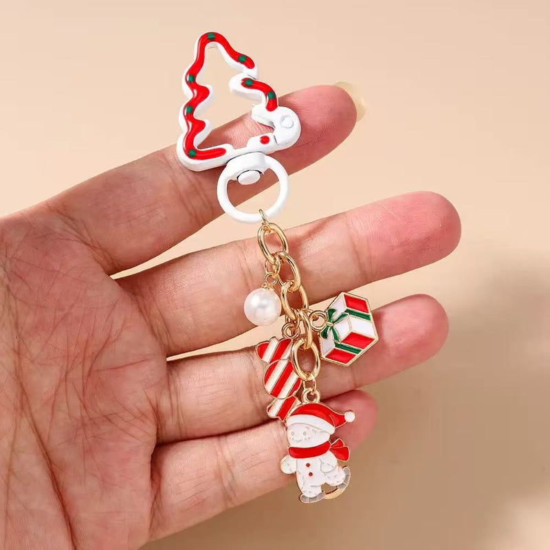 Load image into Gallery viewer, Christmas Series Metal Keychain Pendant Decorations - Perfect for Gifts &amp; Packaging - i-Station Mobile Phone &amp; Electronic Device Repair and Accessories
