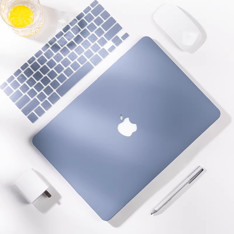 Load image into Gallery viewer, MacBook Pro 16" 2026 (A3428/A3429) M5 Pro/Max - Slim Matte Minimalist Protective Case - i-Station Mobile Phone &amp; Electronic Device Repair and Accessories
