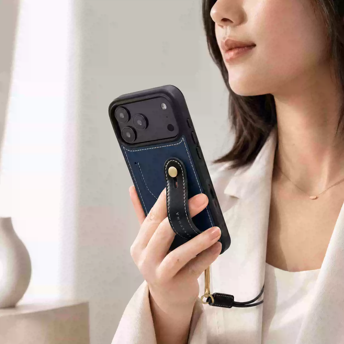 [With Card Slot] Apple iPhone 18 Pro & Pro Max - HANATORA Business Premium Genuine Leather Phone Case with Contrast Wrist Strap - i-Station Mobile Phone & Electronic Device Repair and Accessories