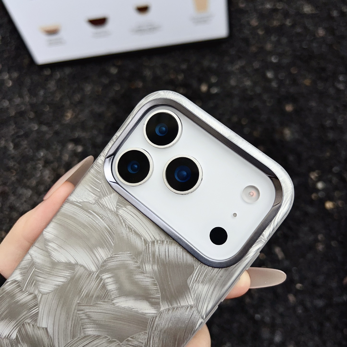 Apple iPhone 15/Pro/Max - Gradient Laser Anti-Drop Phone Case - i-Station Mobile Phone & Electronic Device Repair and Accessories