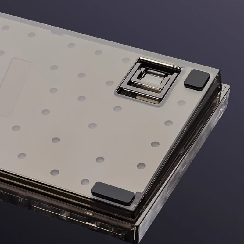 Load image into Gallery viewer, Xinmeng Triple-Mode Mechanical Keyboard – 82-Key Compact Layout, Crystal Transparent Keycaps, Linear White Jade / Ice Salt Switches, RGB Backlight, Wired / Bluetooth / 2.4G Wireless X75
