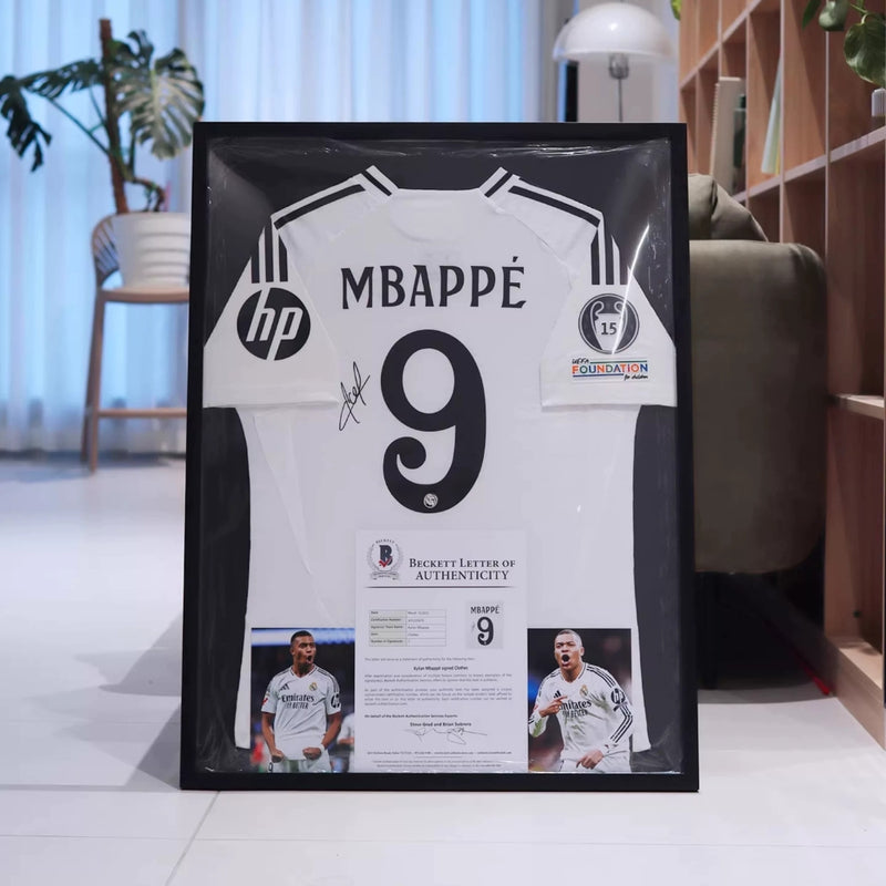 Load image into Gallery viewer, Kylian Mbappé Real Madrid CF Framed Jersey Display (60×80cm) – Facsimile Signature Edition - i-Station Mobile Phone &amp; Electronic Device Repair and Accessories
