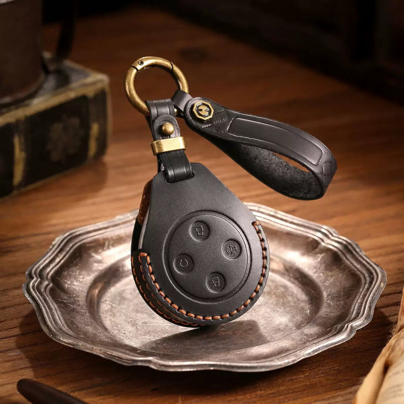 Load image into Gallery viewer, Great Wall Handcrafted Genuine Leather Car Key Fob Case Cover For 2023 Great Wall Shanhai Cannon
