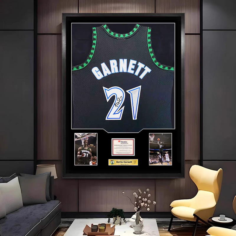 Load image into Gallery viewer, Kevin Garnett Boston Celtics Framed Jersey Display – Facsimile Signature Edition - i-Station Mobile Phone &amp; Electronic Device Repair and Accessories
