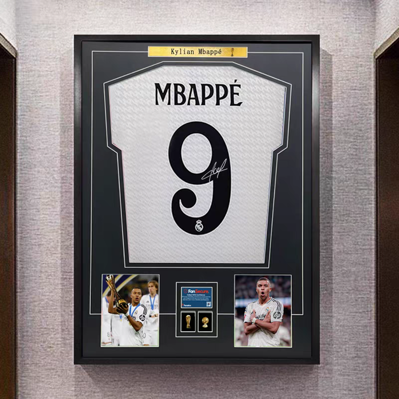 Load image into Gallery viewer, Kylian Mbappé Real Madrid CF Framed Jersey Display (60×80cm) – Facsimile Signature Edition - i-Station Mobile Phone &amp; Electronic Device Repair and Accessories
