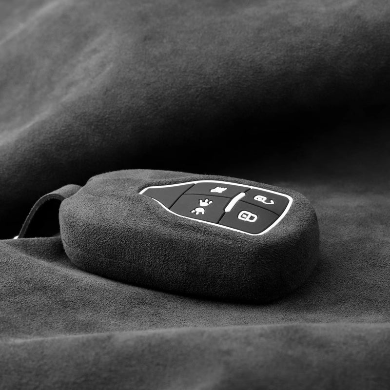 Load image into Gallery viewer, Luxury Suede Key Fob Case for Maserati Levante, MC20, Ghibli, Quattroporte 2014-2022 – Skin-Friendly, Durable &amp; Stain-Resistant
