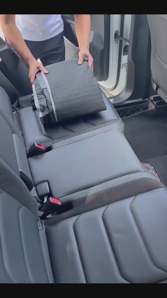 Subaru Waterproof & Dirt-Resistant Pet Dog/Cat Car Seat Cover – Easy Installation, Removable & Washable, Clear Rear View