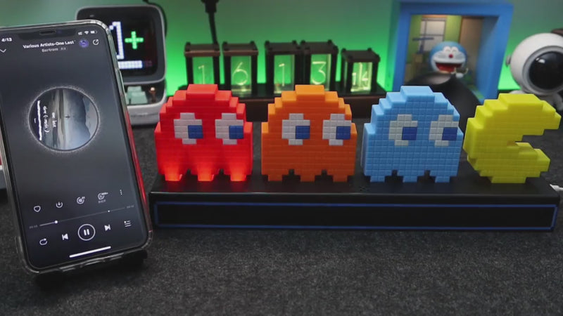 Load and play video in Gallery viewer, Paladone Pac Man and Ghosts Light 3D Pixel Lamp LED Game Icon Night Light Colour Phasing Music Reactive for Bedroom Gaiming Room
